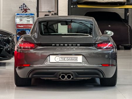 2017-Porsche-Cayman-718-S-Auto_4