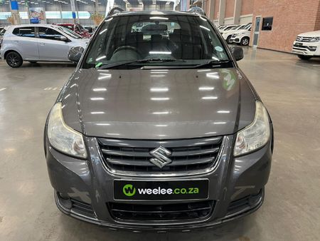 2014-Suzuki-SX4-20_7
