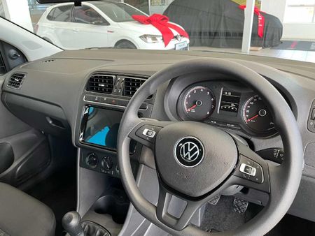 2026-Volkswagen-Polo-Vivo-14_6