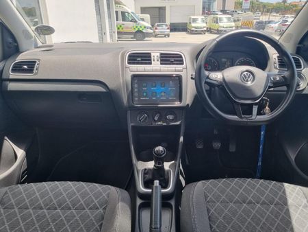 2024-Volkswagen-Polo-Vivo-16-Style_3