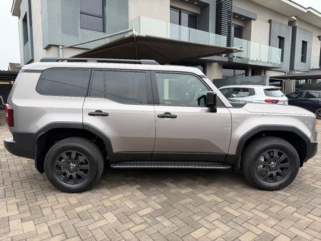 2026-Toyota-Land-Cruiser-Prado-2026-Toyota-Land-Cruiser-Prado-VX-R-28GD_10