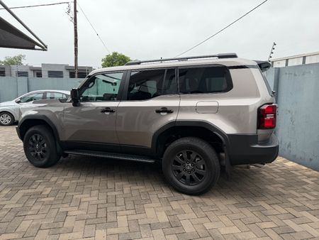 2026-Toyota-Land-Cruiser-Prado-2026-Toyota-Land-Cruiser-Prado-VX-R-28GD_6