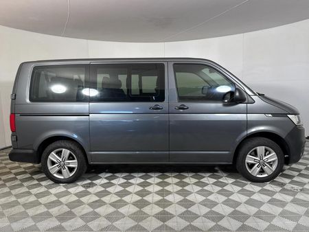 2021-Volkswagen-Kombi-T61-20-BiTDI-Trendline-Plus-Auto-4Motion-146kW_15