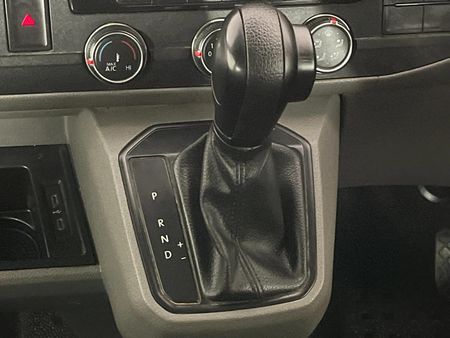 2021-Volkswagen-Kombi-T61-20-BiTDI-Trendline-Plus-Auto-4Motion-146kW_8