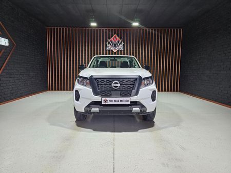 2025-Nissan-Navara-25D-XE-Double-Cab_1
