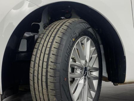 2022-Kia-Rio-14-LS-5-dr_18