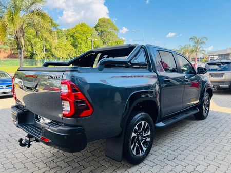 2026-Toyota-Hilux-28-GD-6-RB-Legend-55-Auto-Double-Cab_7
