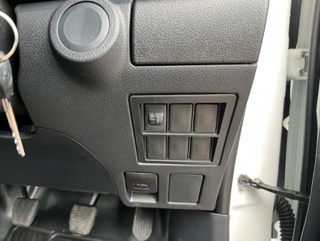 2026-Toyota-Hilux-24-GD-Single-Cab-FDeck_14