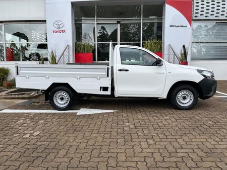2026-Toyota-Hilux-24-GD-Single-Cab-FDeck_2