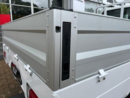 2026-Toyota-Hilux-24-GD-Single-Cab-FDeck_4