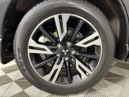 2024-Mitsubishi-Eclipse-Cross-15T-GLS-Auto_5