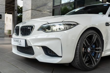 2018-BMW-M2-Coupe-Auto_13