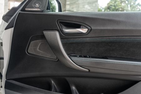 2018-BMW-M2-Coupe-Auto_16