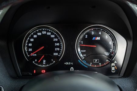 2018-BMW-M2-Coupe-Auto_20
