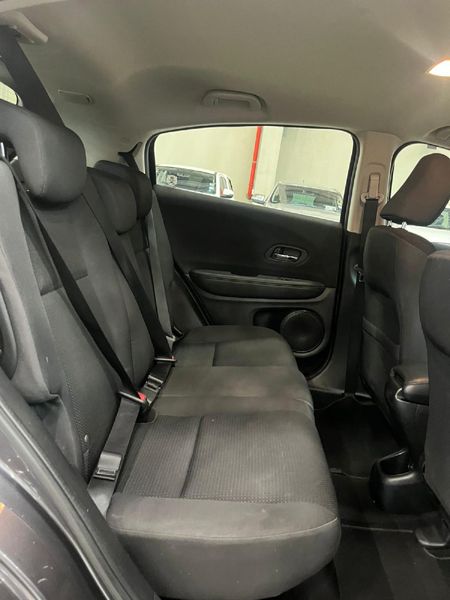 2020-Honda-HR-V-15-Comfort-Auto_11