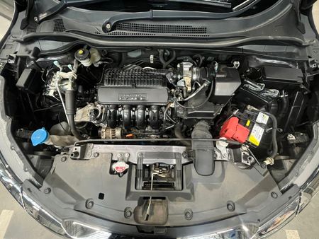 2020-Honda-HR-V-15-Comfort-Auto_12
