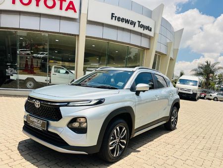 2026-Toyota-Starlet-Cross-15XR_12