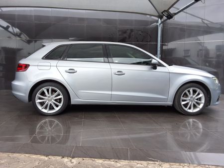 2016-Audi-A3-Sportback-14-TFSI_2