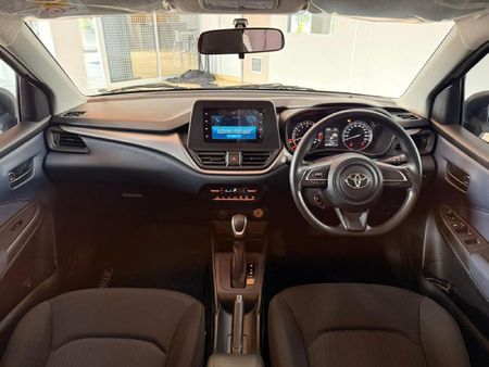 2026-Toyota-Starlet-15-XS-Auto_13