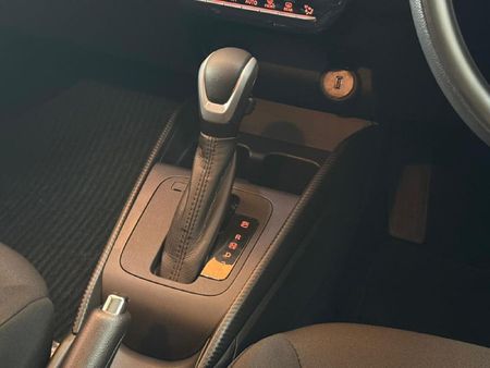 2026-Toyota-Starlet-15-XS-Auto_18