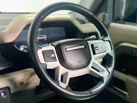 2022-Land-Rover-Defender-110-D300-HSE-X-Dynamic_15