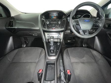 2016-Ford-Focus-10-EcoBoost-Ambiente-Auto_1