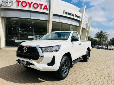2026-Toyota-Hilux-24-GD-6-Raider-4x4-Auto-Single-Cab_3