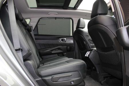 2025-Kia-Sorento-22D-SXL-AWD_14