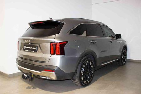 2025-Kia-Sorento-22D-SXL-AWD_6