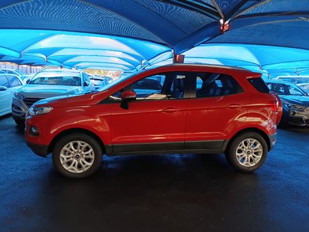 2017-Ford-EcoSport-10-EcoBoost-Titanium_5