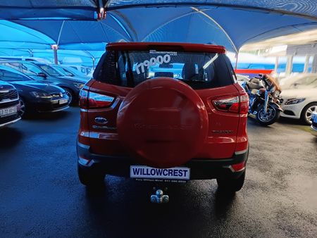 2017-Ford-EcoSport-10-EcoBoost-Titanium_7