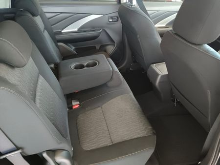 2026-Mitsubishi-Xpander-15-Auto-7-Seater-MY26_7