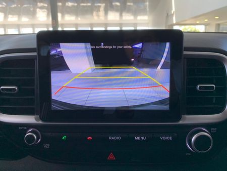2024-Hyundai-Venue-10-TGDI-Fluid_3