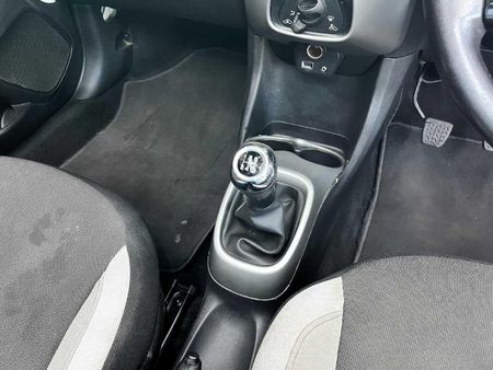 2018-Toyota-Aygo-10-X-Cite-5-dr_12