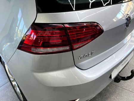 2020-Volkswagen-Golf-VII-10-TSI-Comfortline_6