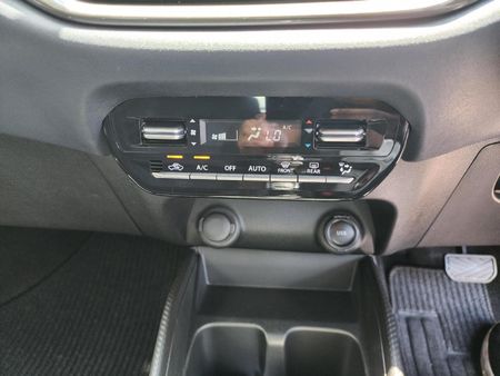 2026-Suzuki-Baleno-15-GL-Auto_13