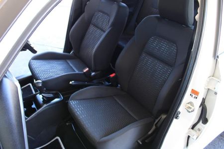 2025-Suzuki-Swift-12-GL-Auto_12