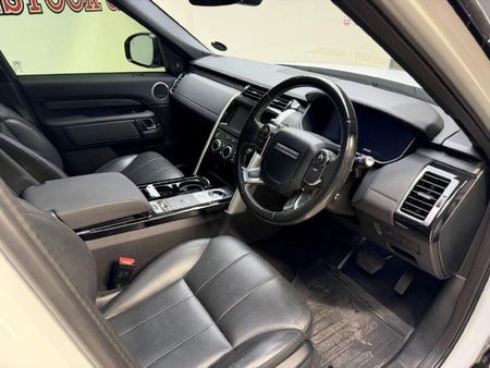 2018-Land-Rover-Discovery-30-TD6-HSE_6