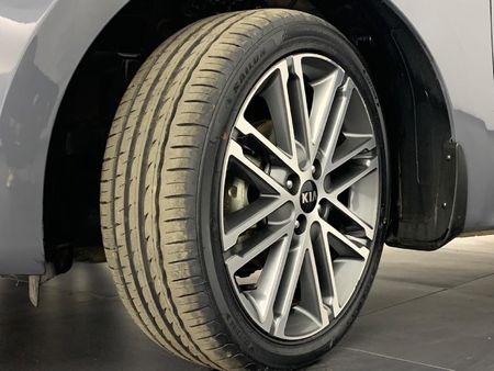 2021-Kia-Rio-14-EX-5-dr_15