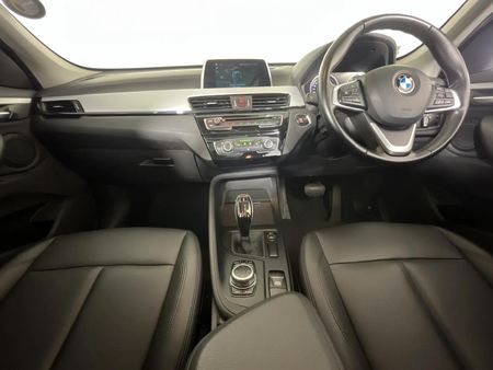 2018-BMW-X1-sDrive20i-Auto_1