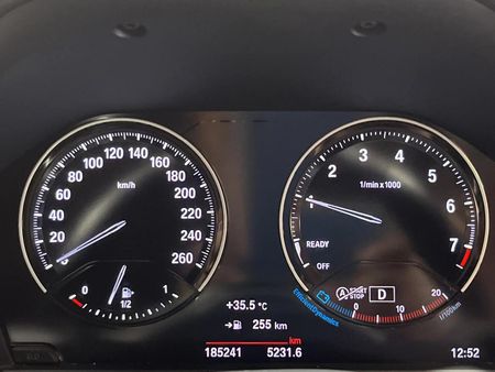 2018-BMW-X1-sDrive20i-Auto_2