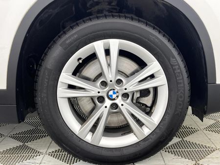 2018-BMW-X1-sDrive20i-Auto_4