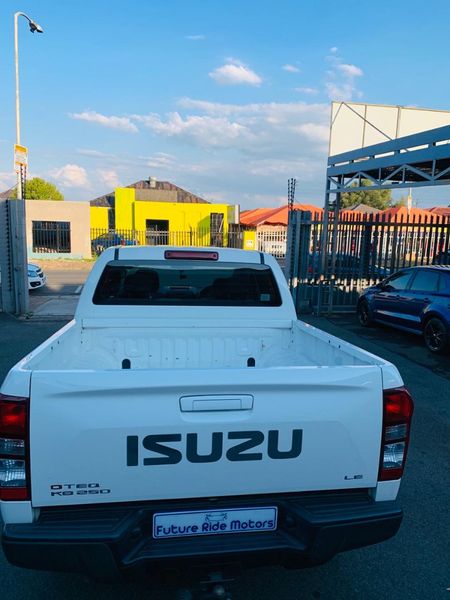 2018-Isuzu-KB-250-D-Teq-HO-LE-4x4-Double-Cab_23