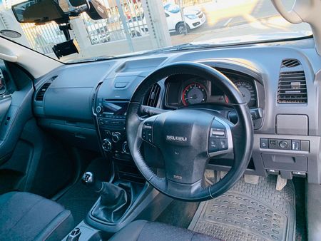 2018-Isuzu-KB-250-D-Teq-HO-LE-4x4-Double-Cab_24