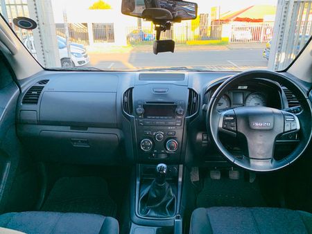 2018-Isuzu-KB-250-D-Teq-HO-LE-4x4-Double-Cab_3