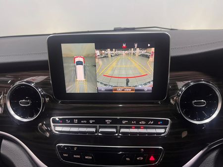 2020-Mercedes-Benz-V-Class-V-250d-Avantgarde-Auto_3