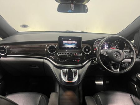 2020-Mercedes-Benz-V-Class-V-250d-Avantgarde-Auto_4