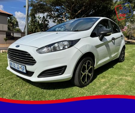 2017-Ford-Fiesta-14-Ambiente-5-dr_5