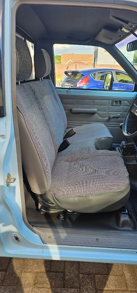 1988-Mazda-B-Series-B2600-4x4-Drifter-Single-Cab_11
