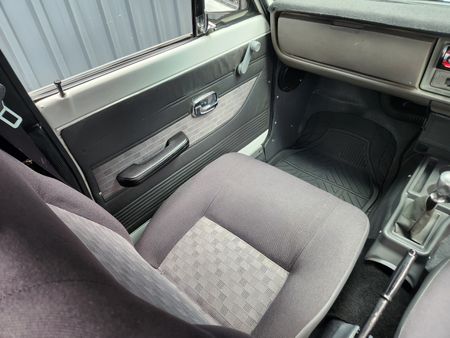 2009-Nissan-1400-Heritage-Edition-number-31-of-150_17
